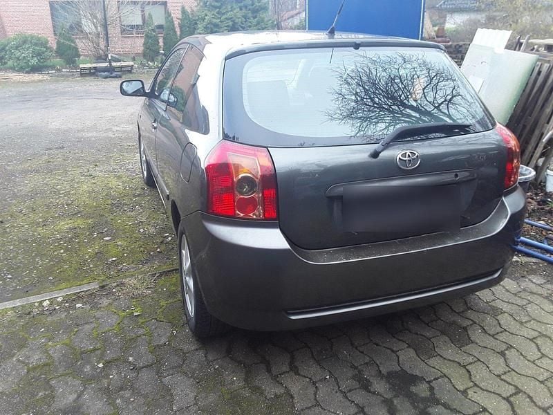 Gebraucht Toyota Corolla 115 PS (84 kW) 2004 Grau Kleinwagen