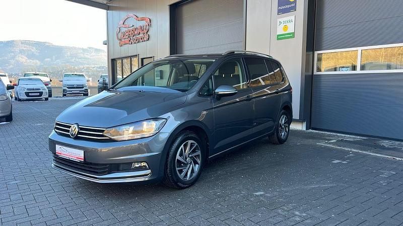 Gebraucht VW Touran Sound 150 PS (110 kW) 2017 Grau Van / Kleinbus