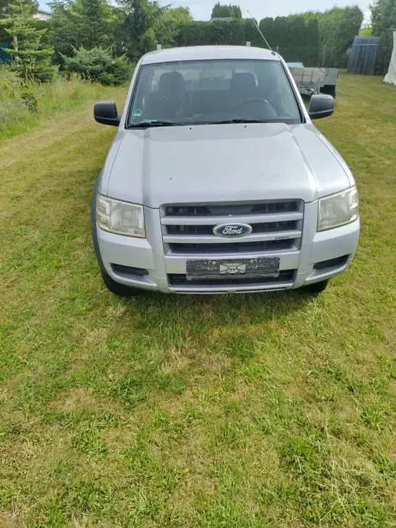 Gebraucht Ford Ranger 143 PS (105 kW) 2007 Silber Pickup
