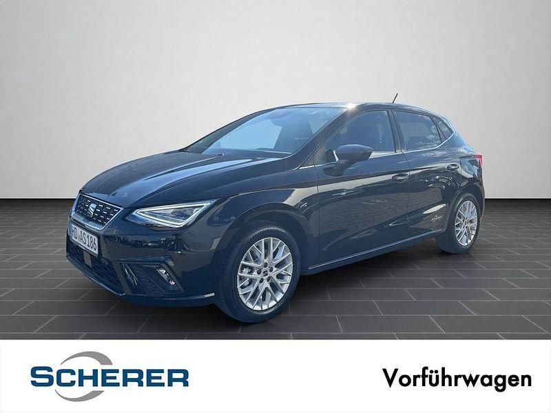 Midnight schwarz metallic (metallic) Gebraucht 2025 Seat Ibiza XCELLENCE Limousine | 19.900 € (Fairer Preis) - Bild 1/4