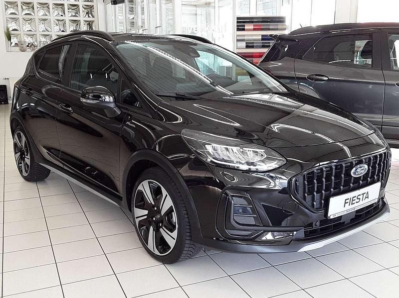 Obsidianschwarz metallic Gebraucht 2022 Ford Fiesta Active Kleinwagen | 19.750 € (Fairer Preis) - Bild 1/4
