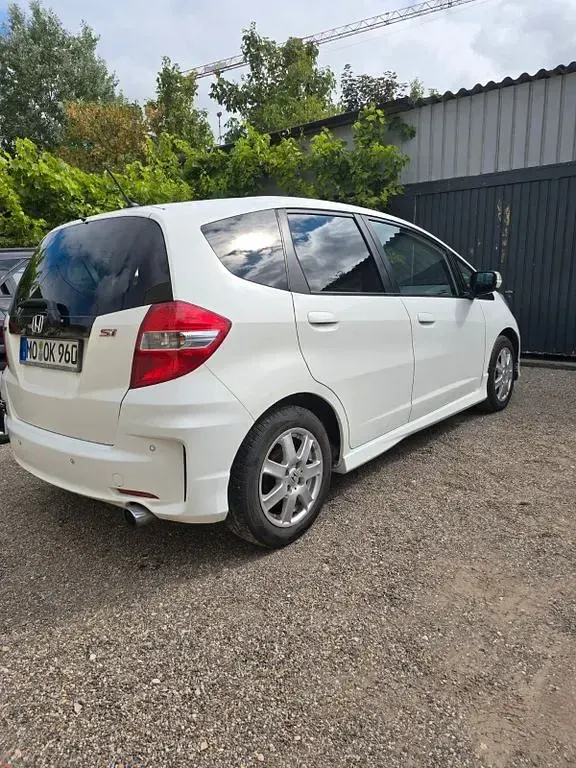 Gebraucht Honda Jazz SI 99 PS (72 kW) 2014 Weiß Kleinwagen