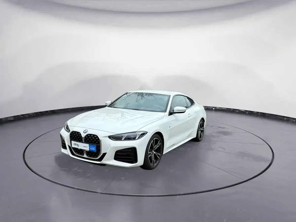 Gebraucht BMW 420 M Sport 190 PS (139 kW) 2025 Weiß Coupé