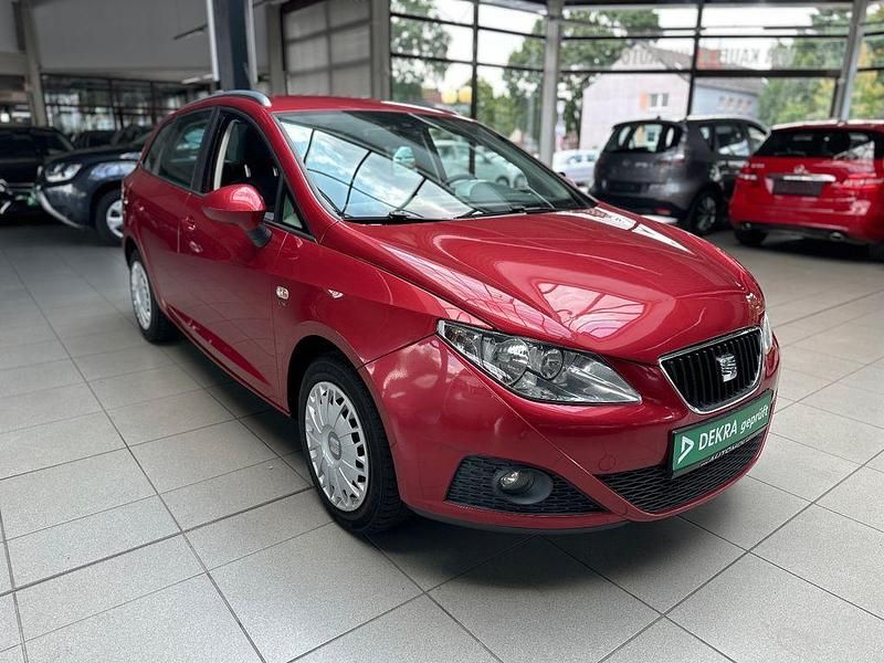 Rot Gebraucht 2012 Seat Ibiza Style Limousine | 5.890 € (Etwas zu teuer) - Bild 1/4