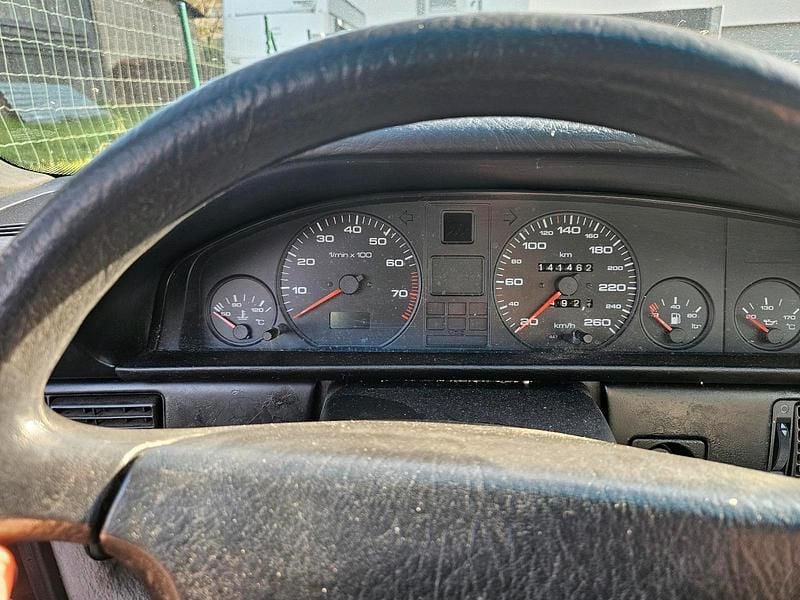 Second-hand Audi 100 115 CP (84 kW) 1989 Roșu Berlinǎ