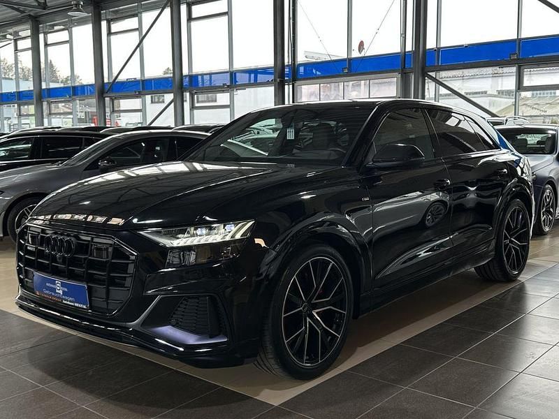 Usata Audi Q8 Competition 286 CV (210 kW) 2022 Nero SUV