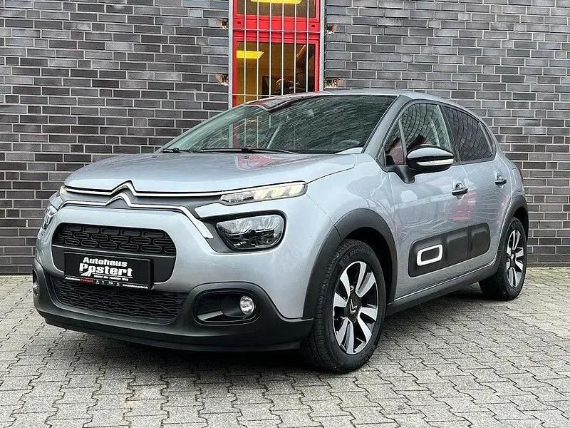 Grau Gebraucht 2024 Citroën C3 Kleinwagen | 16.440 € (Fairer Preis) - Bild 1/4