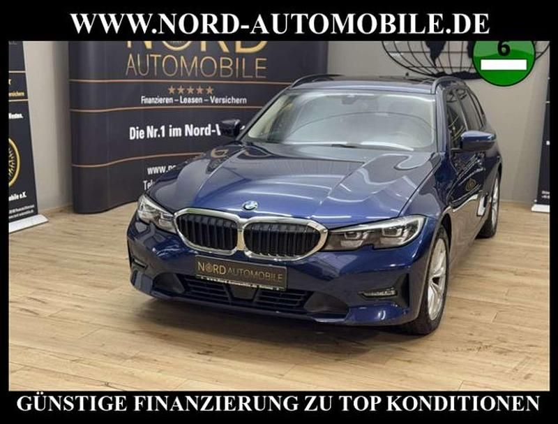 Mediterranblau metallic (metallic) Gebraucht 2020 BMW 320 Advantage Kombi | 23.980 € (Fairer Preis) - Bild 1/3