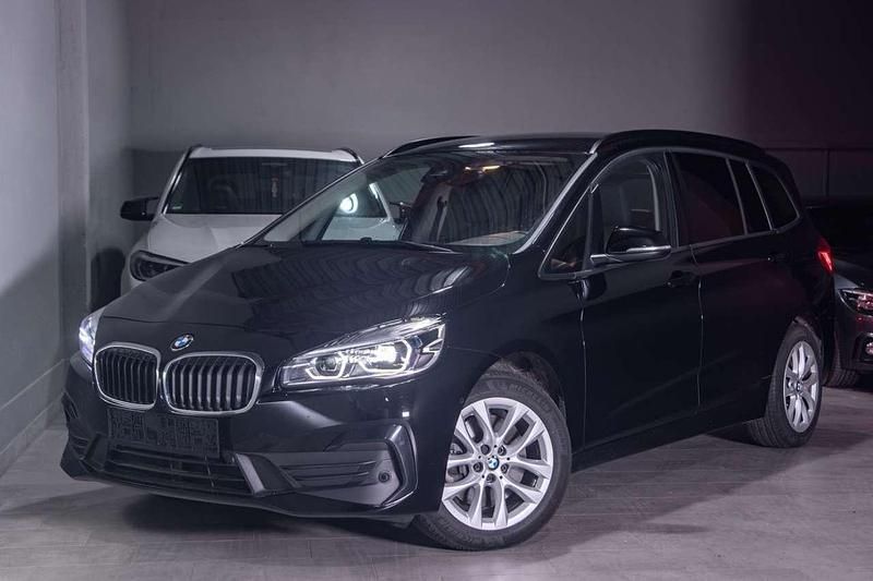 Gebraucht BMW 218 150 PS (110 kW) 2022 Schwarz ii/bonnet fluid black Van / Kleinbus