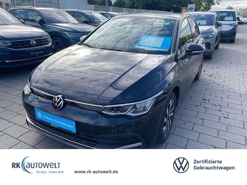 Gebraucht VW Golf VIII Active 150 PS (110 kW) 2021 Schwarz metallic Limousine