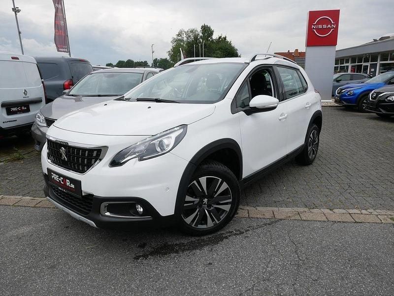 Weiß Gebraucht 2018 Peugeot 2008 Allure SUV | 12.450 € (Fairer Preis) - Bild 1/4