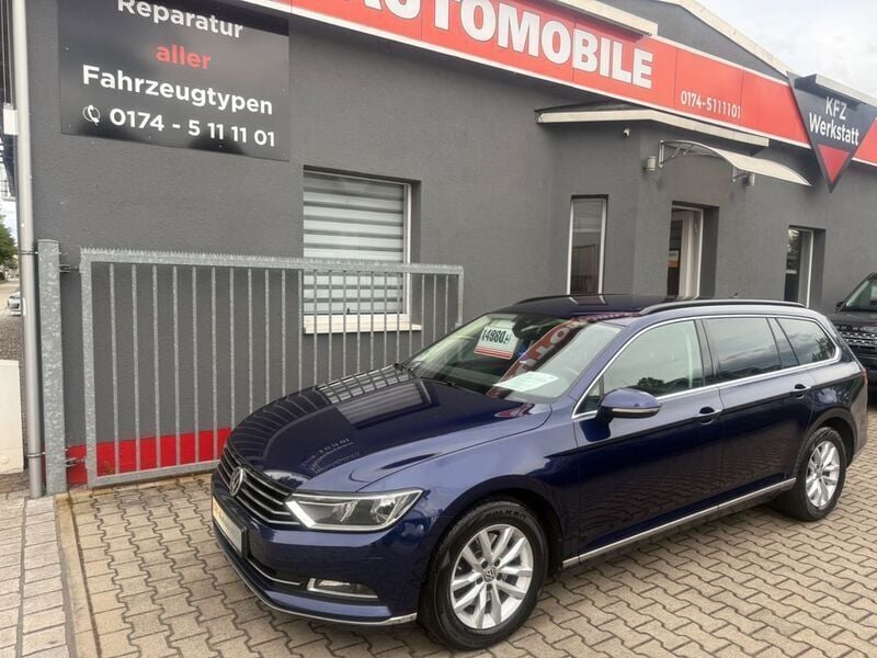 Blau Gebraucht 2019 VW Passat Comfortline Kombi | 13.490 € (Superpreis) - Bild 1/4