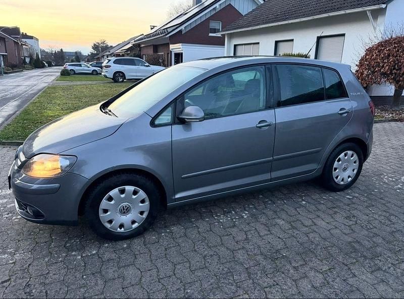 Grau Gebraucht 2007 VW Golf Plus Cross Van / Kleinbus | 1.700 € (Superpreis) - Bild 1/4