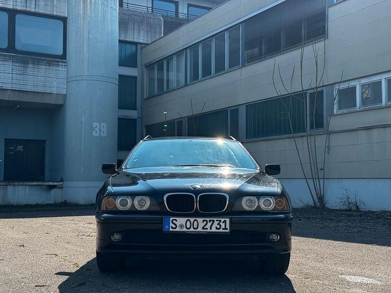Gebraucht BMW 520 170 PS (125 kW) 2003 Schwarz Kombi