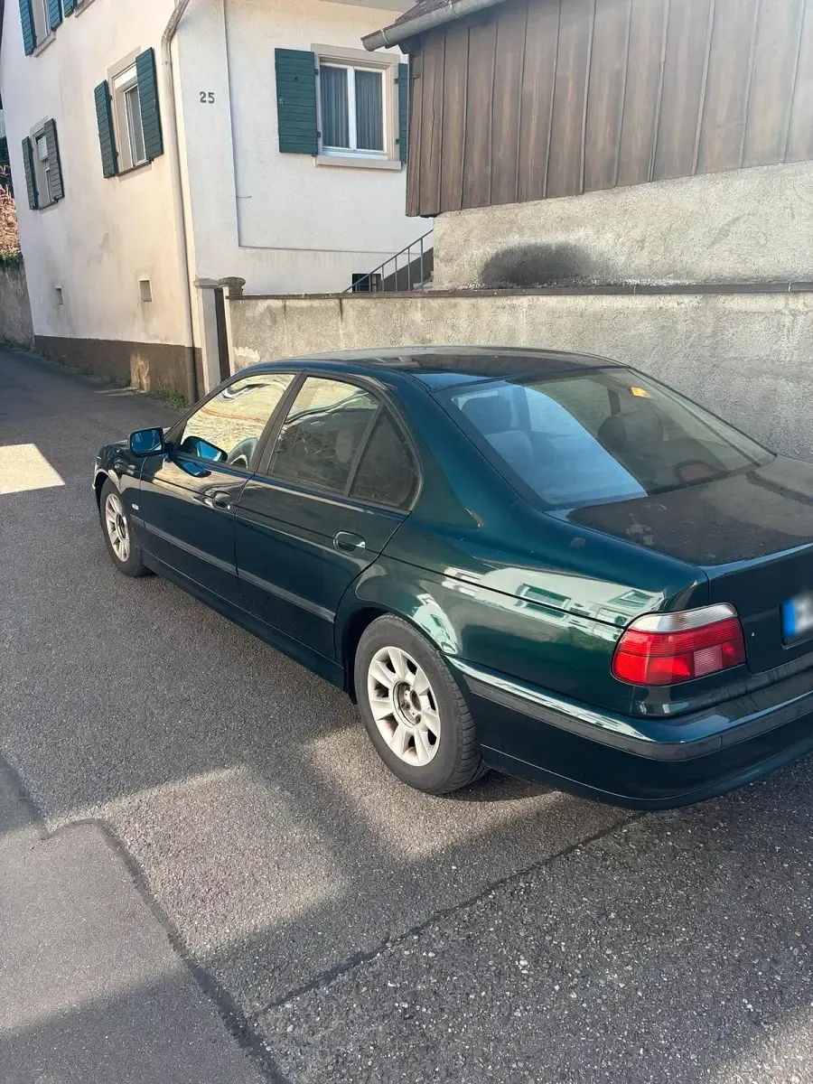 Używany BMW 320 170 KM (125 kW) 1997 Zielony Sedan/Limuzyna