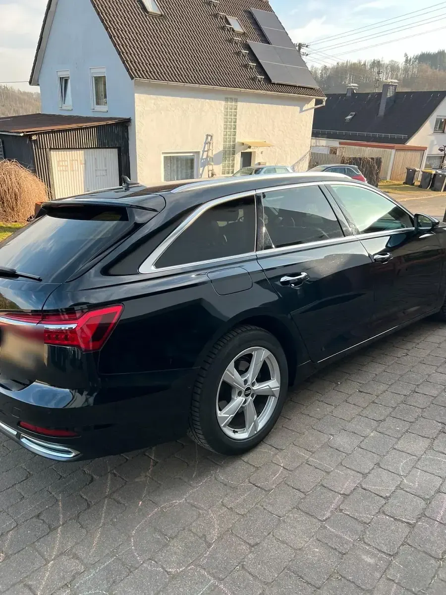 Gebraucht Audi A6 Design 204 PS (150 kW) 2021 Schwarz Kombi