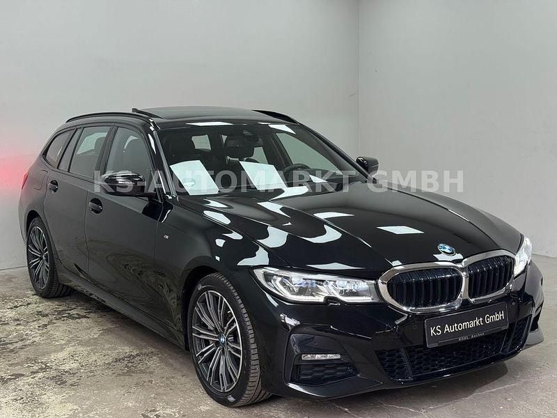 Gebraucht BMW 330 M Sport 258 PS (189 kW) 2021 Schwarz Kombi