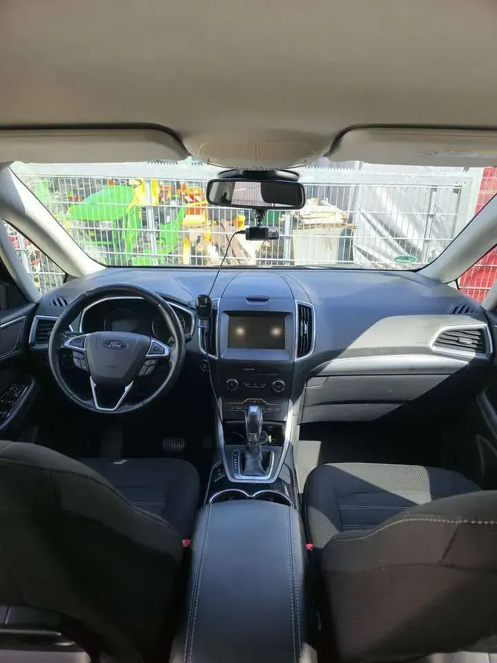 Gebraucht Ford Galaxy Titanium 150 PS (110 kW) 2018 Grau Van / Kleinbus