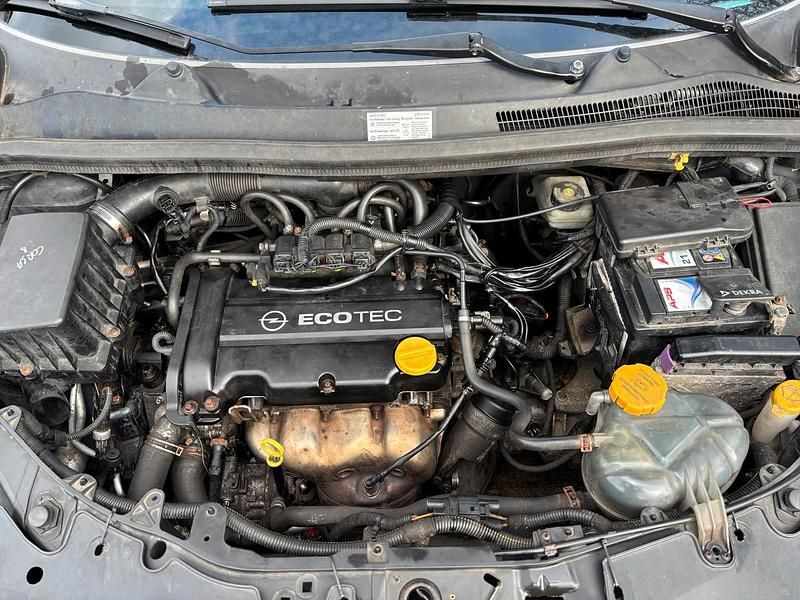 Gebraucht Opel Corsa 80 PS (58 kW) 2007 Blau Kleinwagen