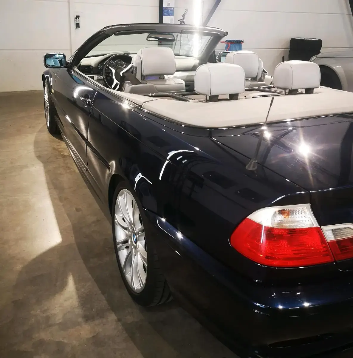 Gebraucht BMW 330 Cabriolet 231 PS (169 kW) 2001 Blau Cabrio