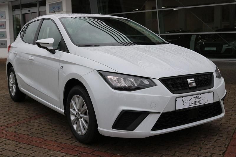 Weiß Gebraucht 2022 Seat Ibiza Style Kleinwagen | 13.900 € (Guter Preis) - Bild 1/4