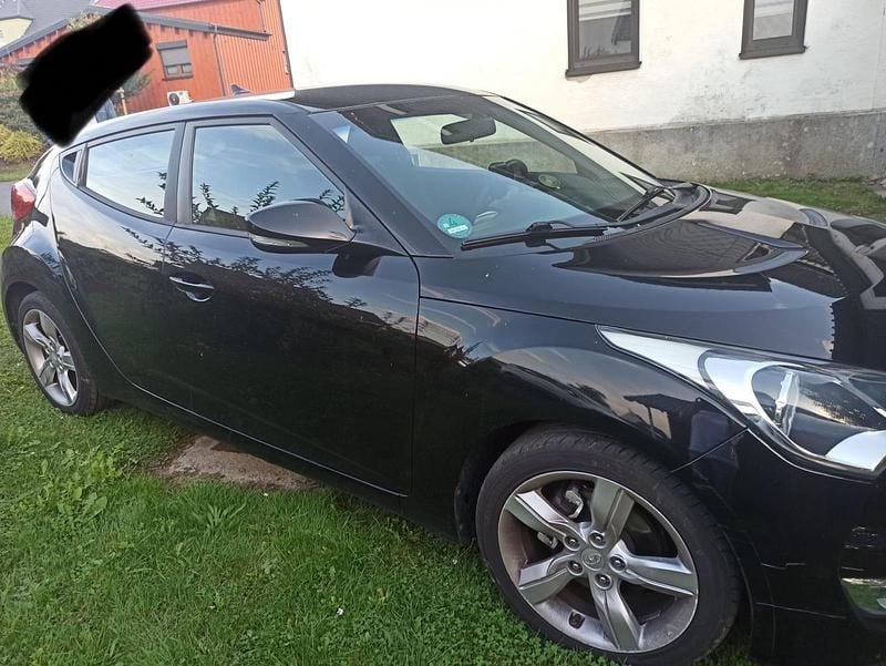 Schwarz Gebraucht 2012 Hyundai Veloster Kleinwagen | 3.550 € (Guter Preis) - Bild 1/4