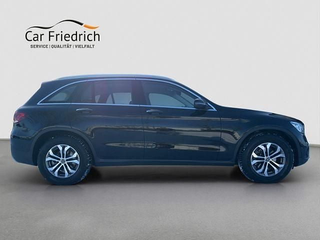 Gebraucht Mercedes GLC220 Business 194 PS (142 kW) 2021 Schwarz SUV