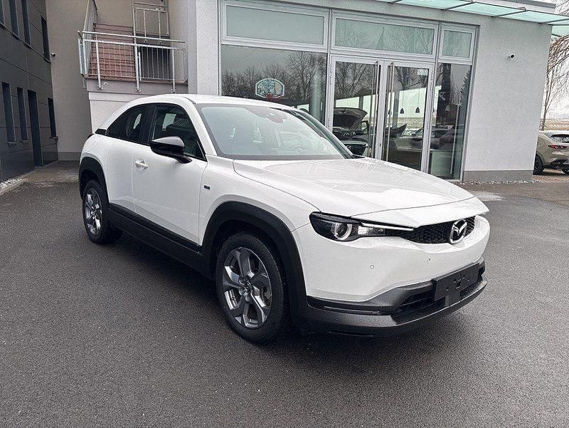 Gebraucht Mazda MX30 80 kW (110 PS) 2023 Arctic white SUV