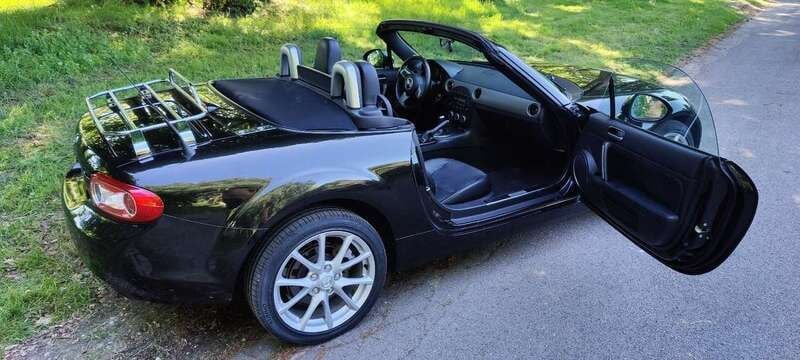 Schwarz Gebraucht 2012 Mazda MX5 Sports-Line Cabrio | 13.000 € (Superpreis) - Bild 1/4