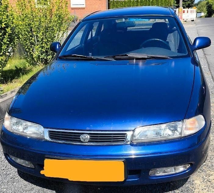 Blau Gebraucht 1995 Mazda 626 Limousine | 1.800 € - Bild 1/4
