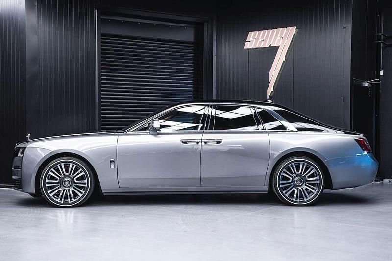 Usata Rolls Royce Ghost 600 CV (441 kW) 2022 Nero Berlina