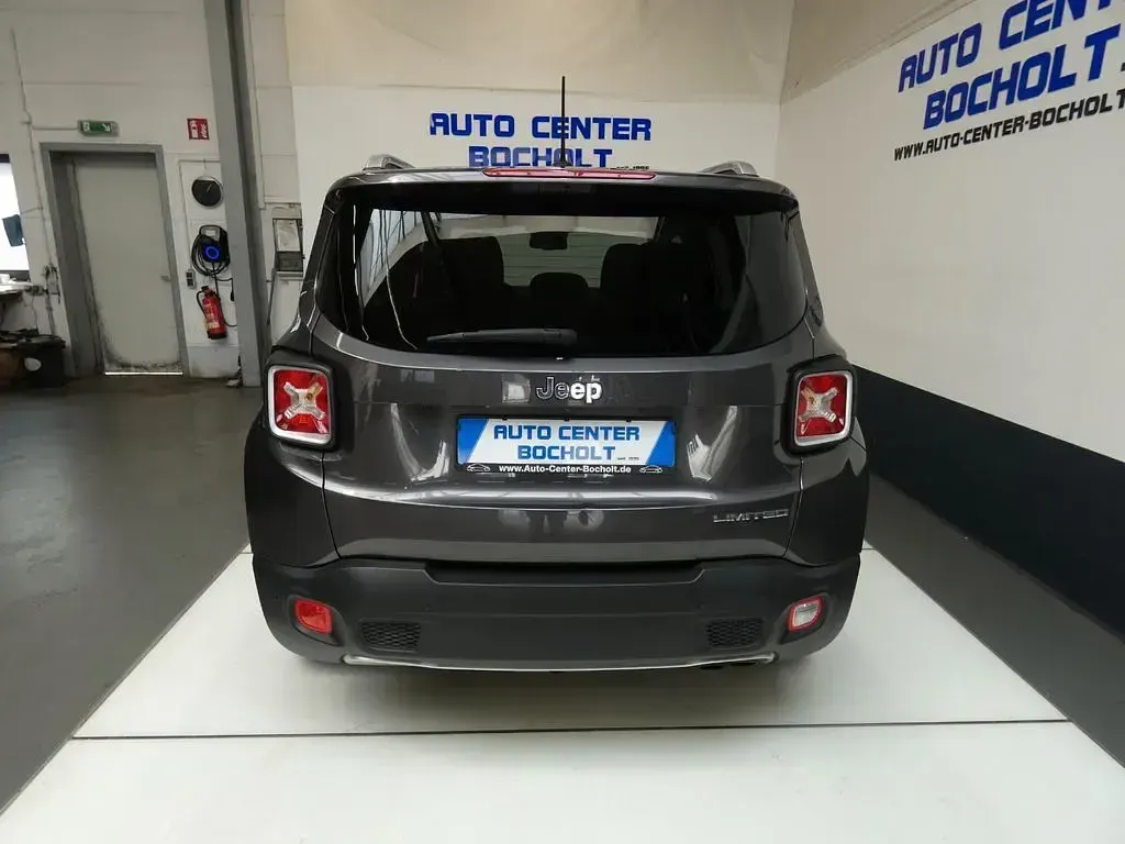Gebraucht Jeep Renegade Limited 140 PS (102 kW) 2018 Grau SUV