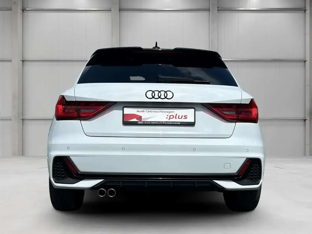 Gebraucht Audi A1 Sportback S-Line 207 PS (152 kW) 2023 Weiß Kleinwagen