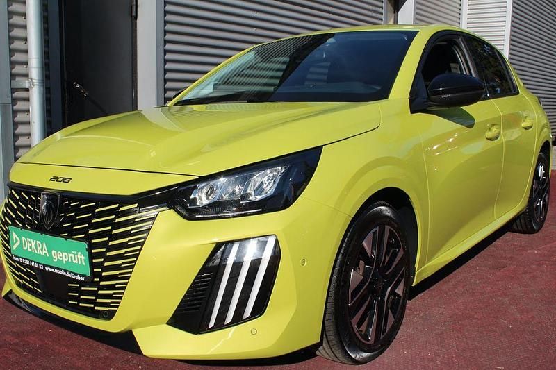 Gelb Gebraucht 2024 Peugeot 208 Allure Kleinwagen | 16.479 € (Fairer Preis) - Bild 1/4