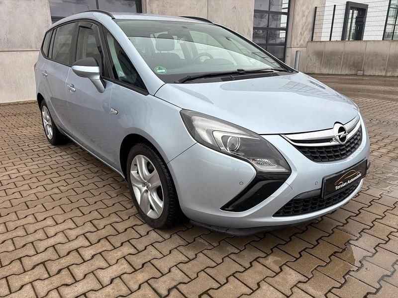 Gebraucht Opel Zafira 170 PS (125 kW) 2015 Silber Van / Kleinbus