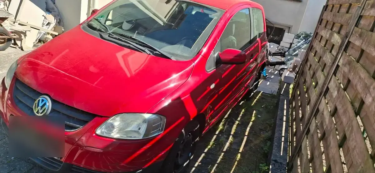Używany VW Fox 70 KM (51 kW) 2010 Czerwony Hatchback