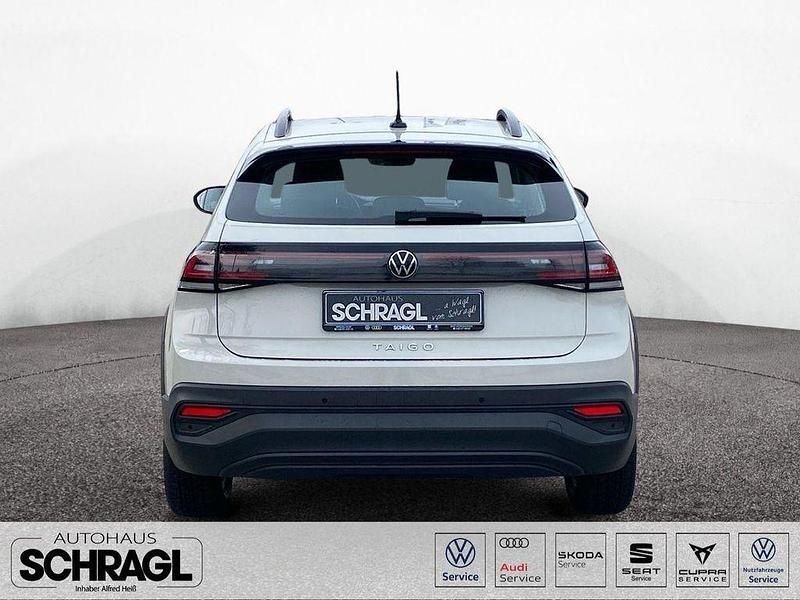 Gebraucht VW Taigo Life 95 PS (69 kW) 2023 Ascotgrau SUV
