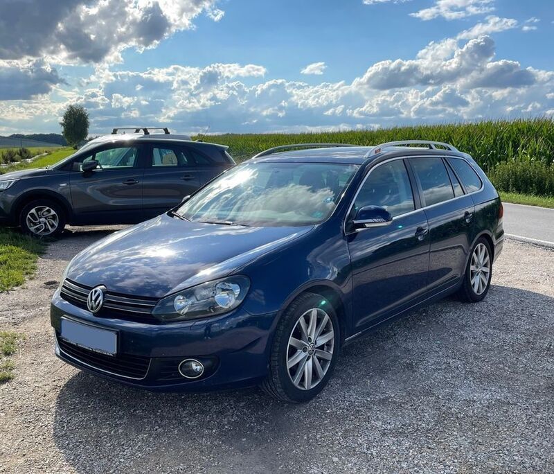 Blau Gebraucht 2010 VW Golf VI Highline Kombi | 3.250 € (Guter Preis) - Bild 1/4