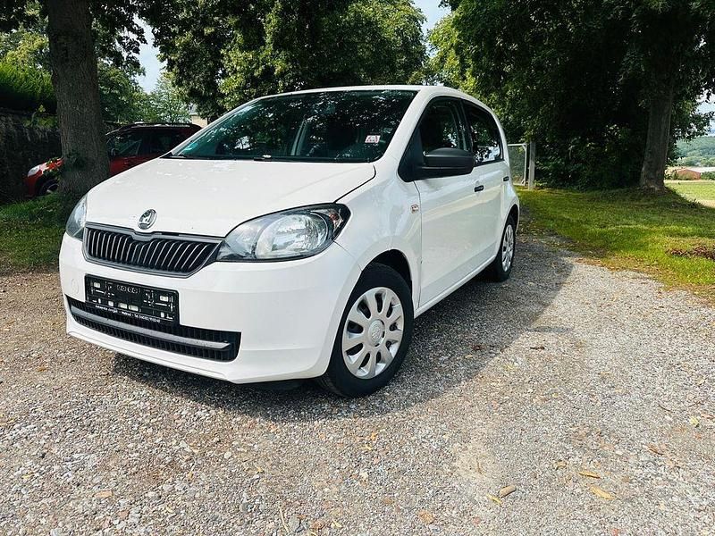 Weiß Gebraucht 2014 Skoda Citigo Active Kleinwagen | 2.499 € (Guter Preis) - Bild 1/4