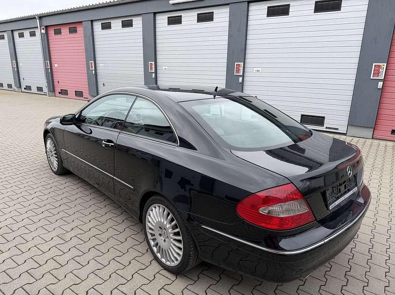 Gebraucht Mercedes CLK280 Avantgarde 231 PS (169 kW) 2006 Obsidianschwarz  metalliclack Coupé