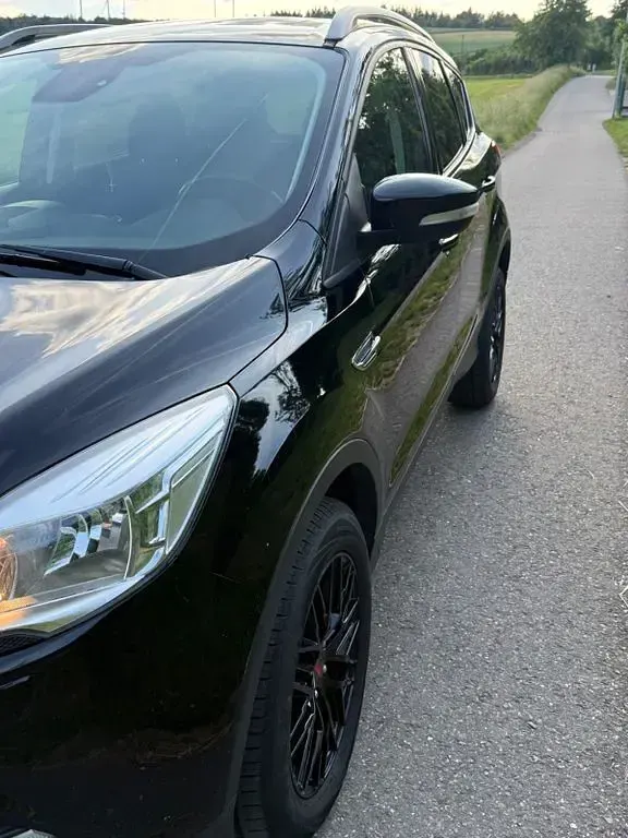Gebraucht Ford Kuga SYNC Edition 150 PS (110 kW) 2016 Schwarz SUV