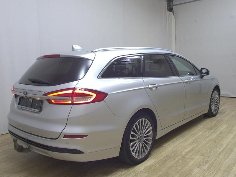 Gebraucht Ford Mondeo Titanium 150 PS (110 kW) 2021 Silber Kombi