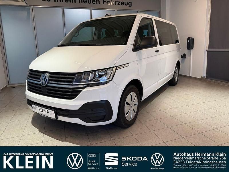 Weiß Gebraucht 2022 VW Multivan Trendline Van | 41.900 € (Superpreis) - Bild 1/4