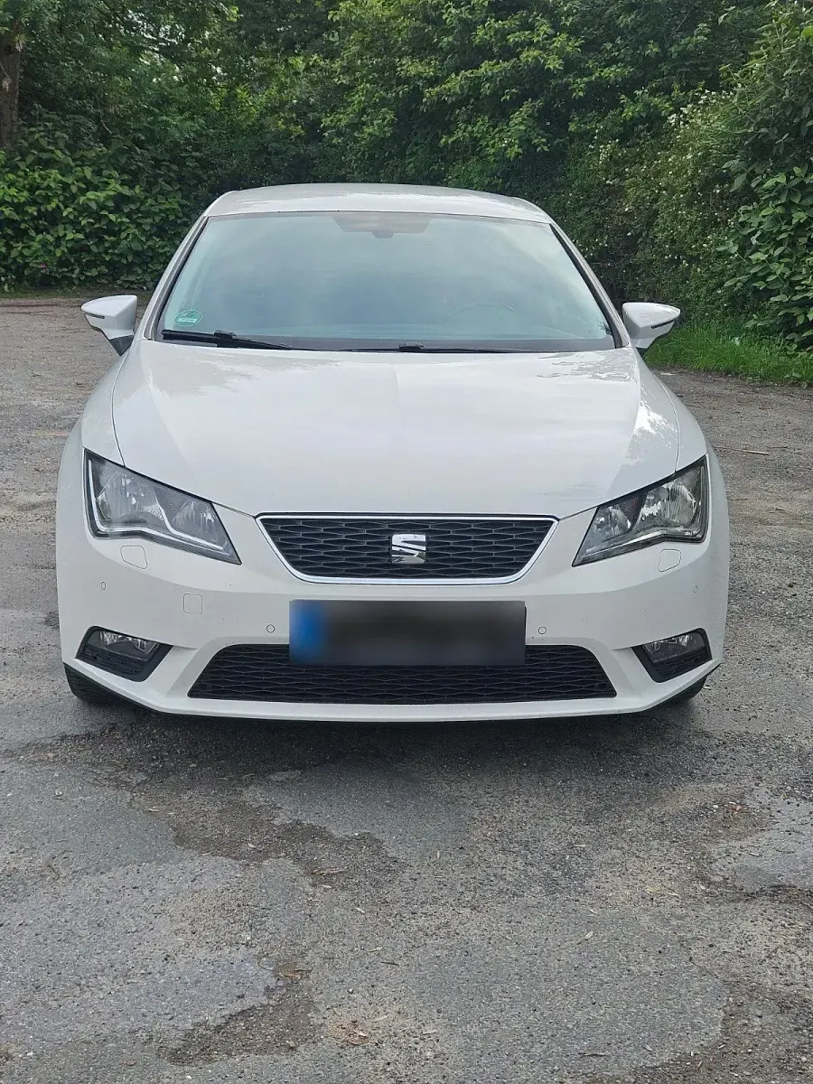 Gebraucht Seat Leon Style 110 PS (80 kW) 2016 Weiß Kleinwagen
