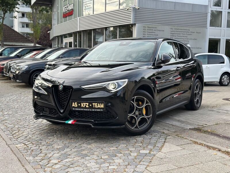 Schwarz Gebraucht 2021 Alfa Romeo Stelvio Super SUV | 32.500 € (Fairer Preis) - Bild 1/4