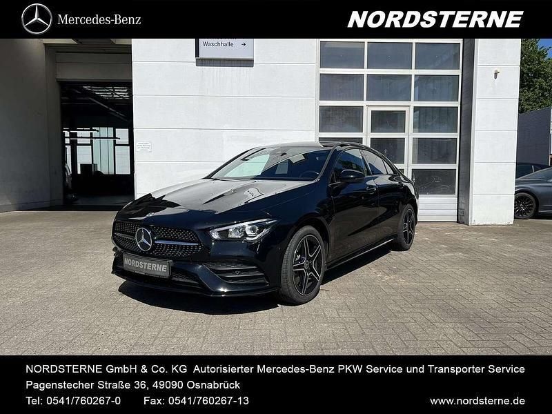 Kosmosschwarz lack Gebraucht 2022 Mercedes CLA250e AMG line Limousine | 33.888 € (Fairer Preis) - Bild 1/4