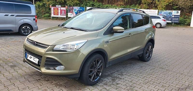 Braun Gebraucht 2014 Ford Kuga Individual SUV | 9.000 € (Guter Preis) - Bild 1/4