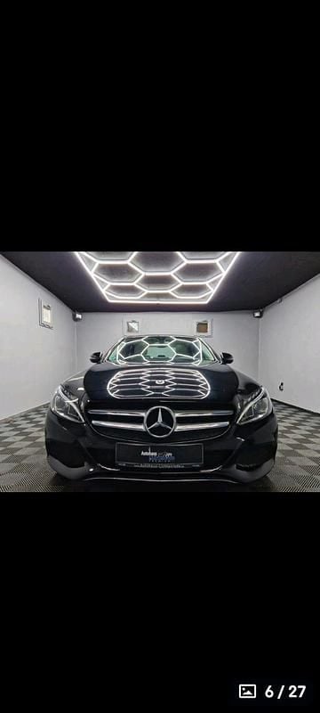 Schwarz Gebraucht 2018 Mercedes C400 Limousine | 23.950 € (Superpreis) - Bild 1/4