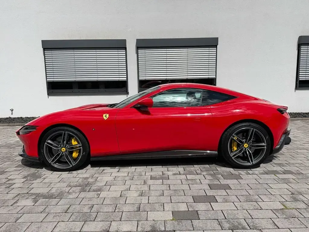 Gebraucht Ferrari Roma 620 PS (456 kW) 2021 Rot Coupé