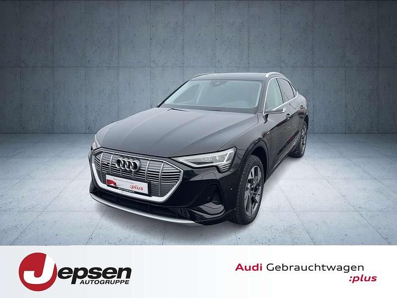 Mythosschwarz metallic Gebraucht 2021 Audi e-tron Sportback S-Line SUV | 45.970 € (Teuer) - Bild 1/4